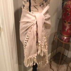 Swim suit sarong EUC. Very nice accessory